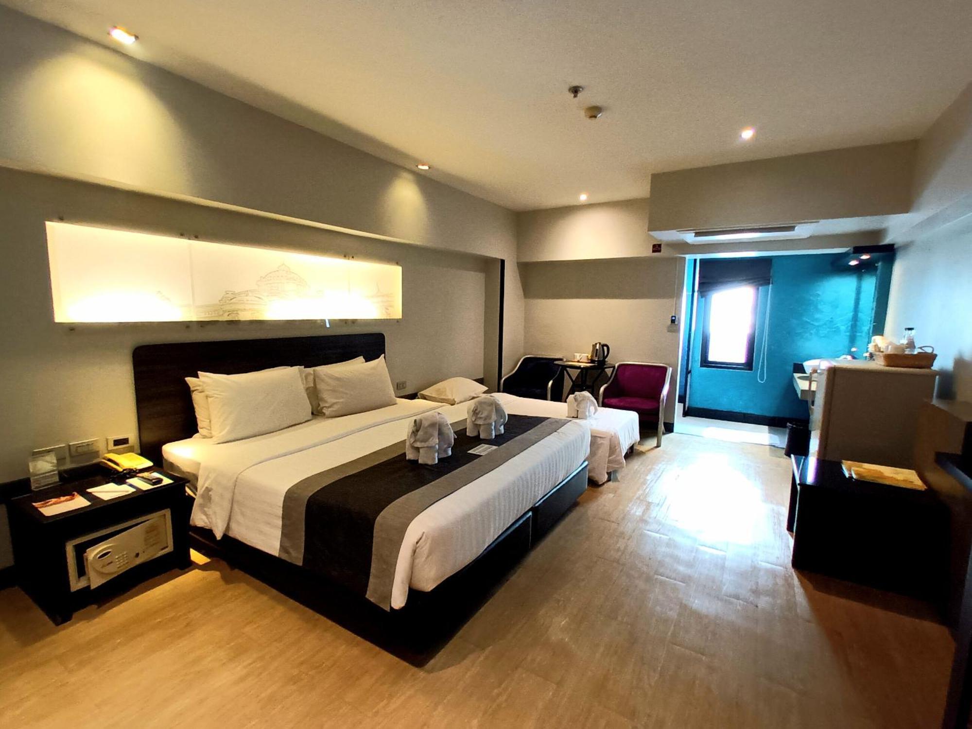 Nouvo City Hotel Bangkok Room photo